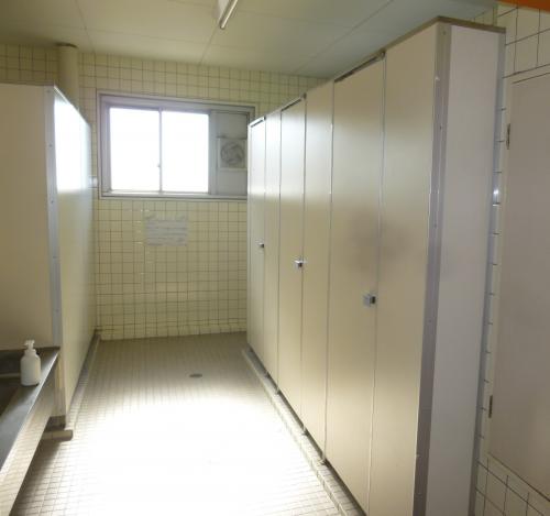 小中学校トイレ洋式化改修工事（那珂一中・那珂三中・五台小・菅谷小・菅谷西小）